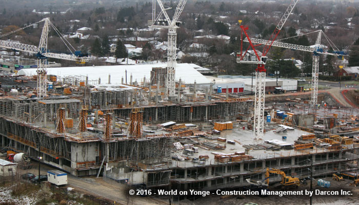 World on Yonge construction